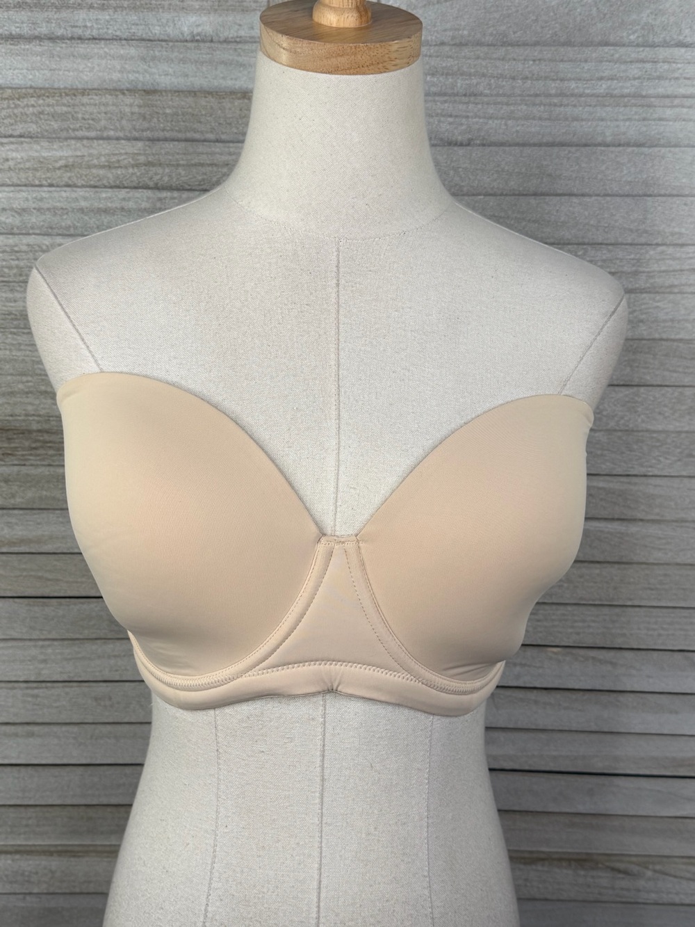 DELIMIRA Sleek Strapless Underwire Bra Beige-34G